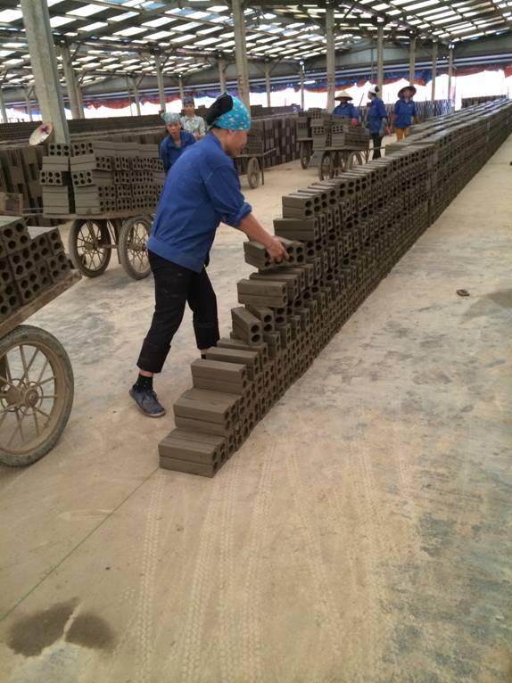 Thị trường vật liệu x&acirc;y dựng: Sức mua chậm