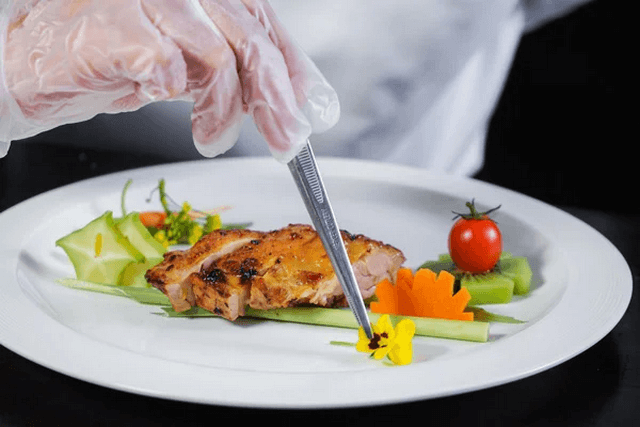Mẹo nấu ăn đơn giản giúp bạn làm ra những món ăn ngon 9 Giấm giúp cho gạo trắng và thơm hơn