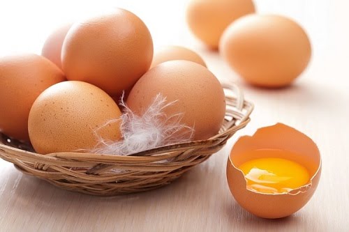 Cách Thức Làm đẹp Cho Bạn Gái Bằng Mặt Nạ đậu đỏ Với Trứng Gà (3)