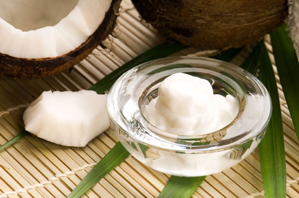 Những công dụng hữu ích trong việc dưỡng da và tóc của dầu dừa, Sài Gòn List