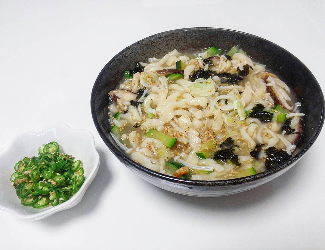Ngất xỉu với loại mỳ trứ danh nhất của Hàn Quốc