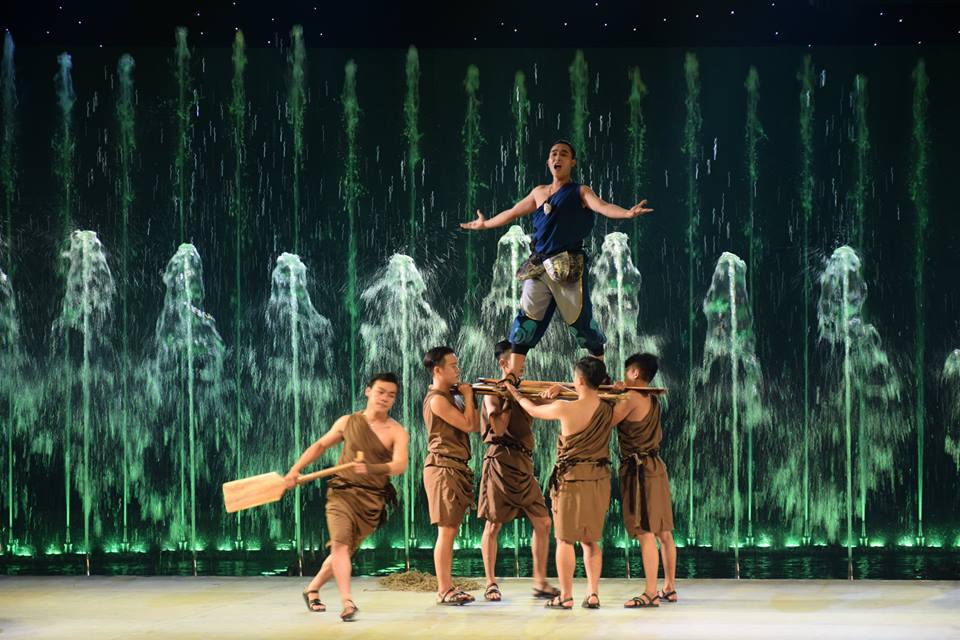 Sân khấu nhạc nước hoành tráng tại địa điểm Tour du lịch Phan Thiết vượt mặt Singapore