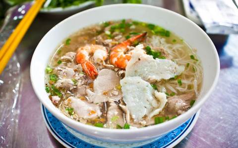 Top 3 những món ăn nổi tiếng tại TPHCM, Sài Gòn List