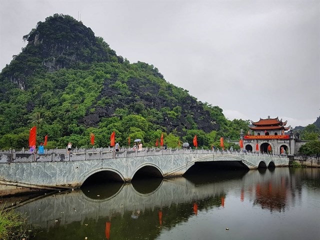 Check in những địa điểm du lịch lãng mạn nhất tại Việt Nam, Sài Gòn List