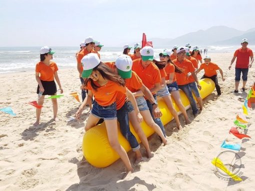 quay phim teambuilding (4) Đồng Phục Vest Nam/Nữ ML014