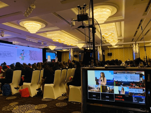 Kỹ thuật quay phim chụp ảnh phóng sự cưới và kỹ thuật quay phim hội nghị