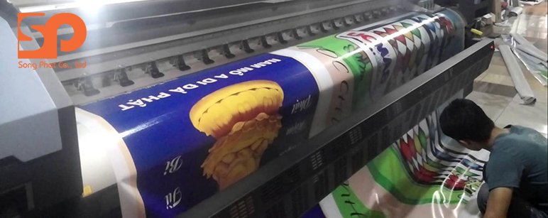 Độ dày của công nghệ in bạt hiflex khổ lớn quảng cáo trên thị trường hiện nay