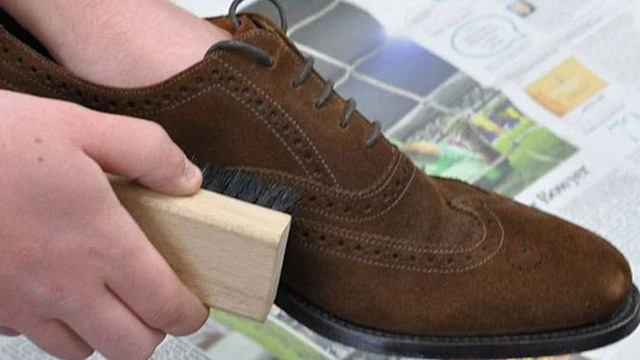 Giặt giày như thế nào là đúng cách và sạch sẽ