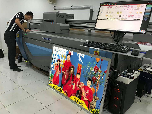 In uv quảng cáo chất lượng chuyên nghiệp theo yêu cầu của khách hàng tại quận 6