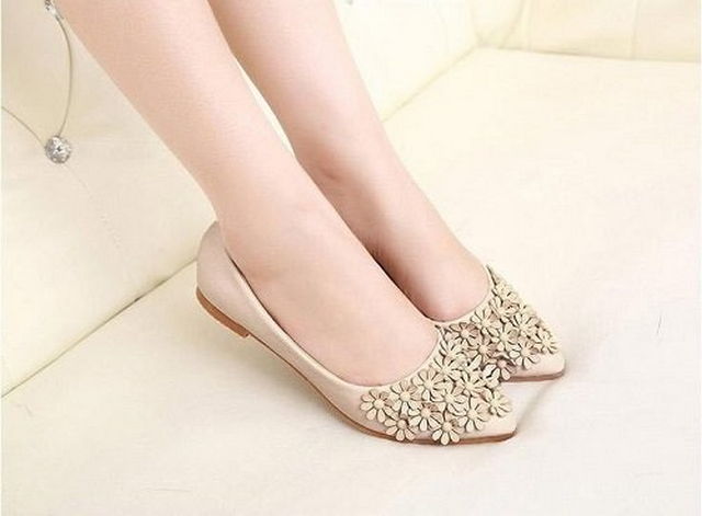 Những loại giày thích hợp cho mùa hè thời trang