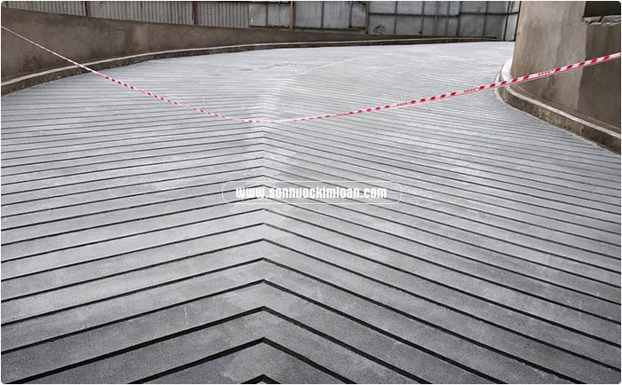 CHỐNG TRƯỢT RAM DỐC CHUYÊN NGHIỆP GIÁ RẺ – NHÀ THẦU THI CÔNG SƠN UY TÍN KIM LOAN