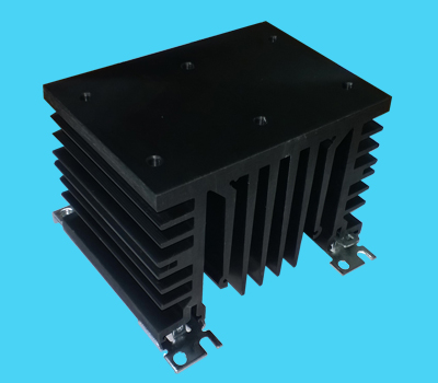 T&igrave;m hiểu cấu tạo tủ nh&ocirc;m k&iacute;nh ứng dụng v&agrave; c&aacute;ch b&agrave;y tr&iacute; trong nh&agrave;