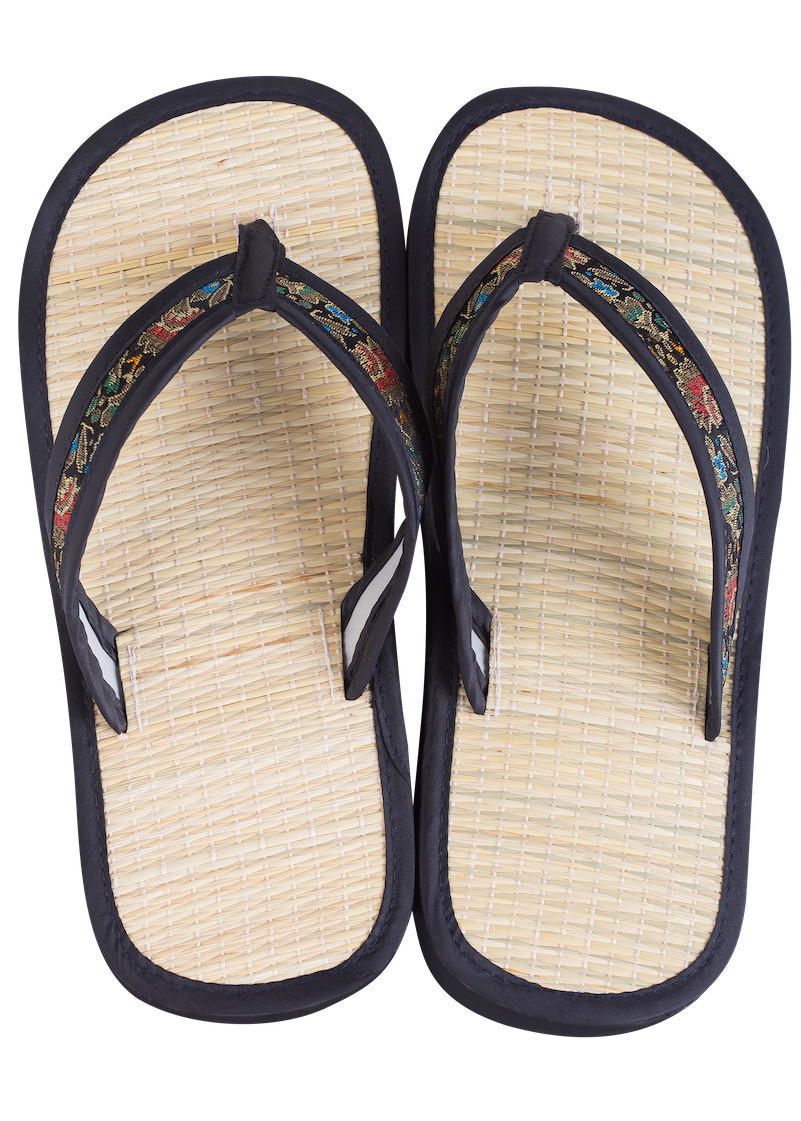 Những mẫu dép cói đẹp được chị em sử dụng nhiều trên thị trường