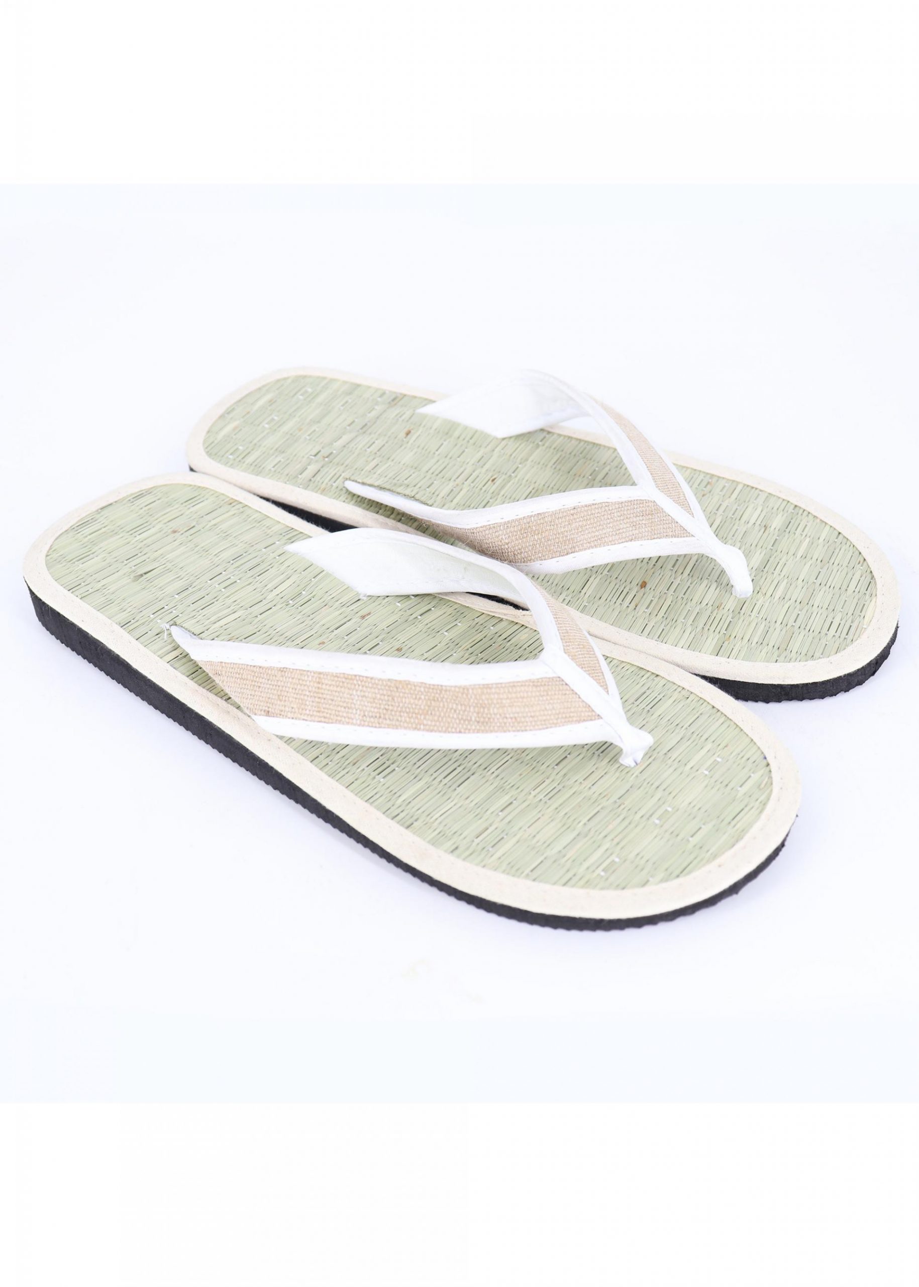 Những mẫu dép cói đẹp được chị em sử dụng nhiều trên thị trường