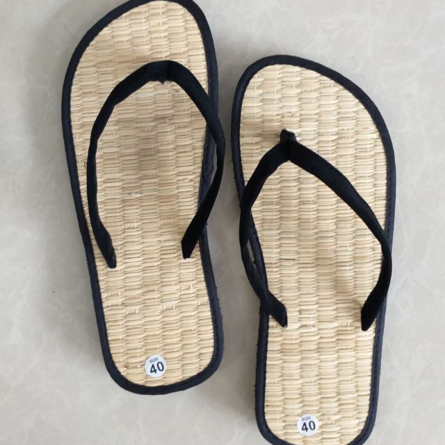 Những mẫu dép cói đẹp được chị em sử dụng nhiều trên thị trường