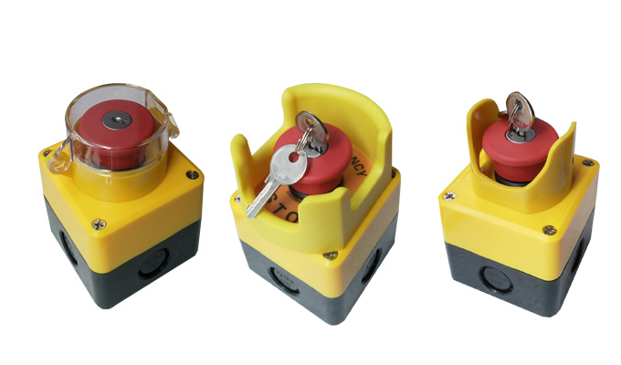 Nút nhấn khẩn cấp có chìa khóa.