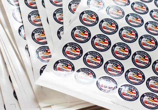 Khám Phá Thế Giới In Decal Trong Khổ Lớn – Đem Đến Tính Mỹ Thuật Và Chất Lượng Cao