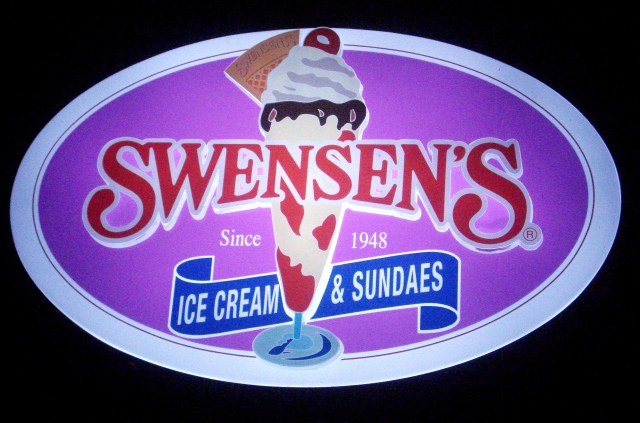 In hộp đèn 3D giá rẻ tại TPHCM