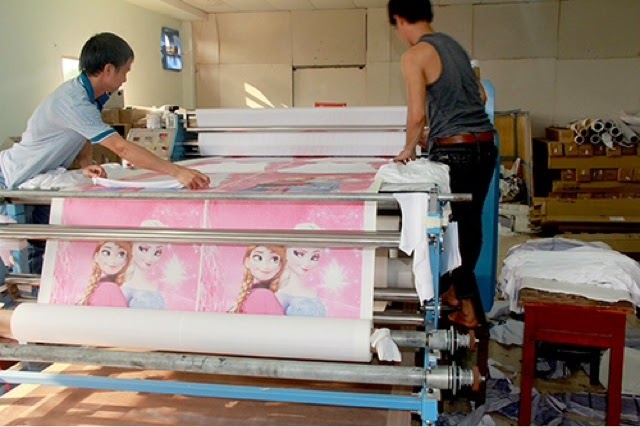 Dịch vụ chuyên thiết kế in uv quảng cáo chất lượng cao giá rẻ tại quận 9