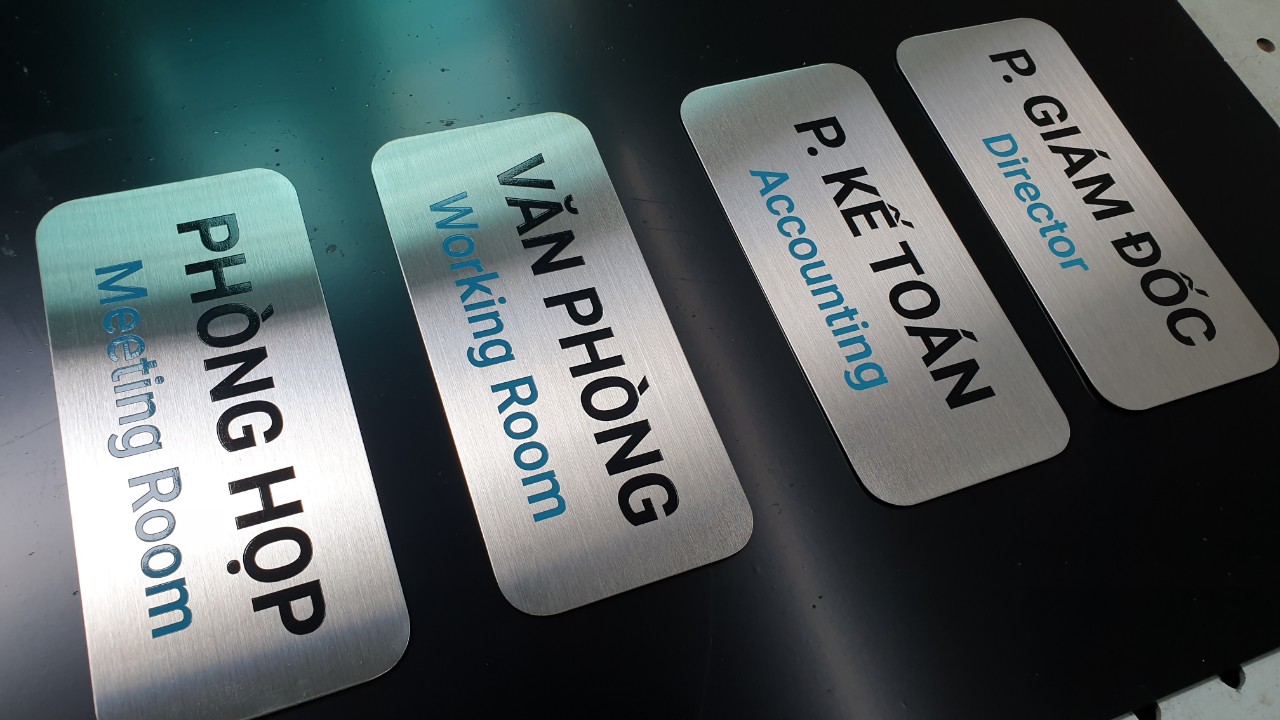 Xưởng in uv quảng cáo chất lượng đạt chuẩn cho các doanh nghiệp