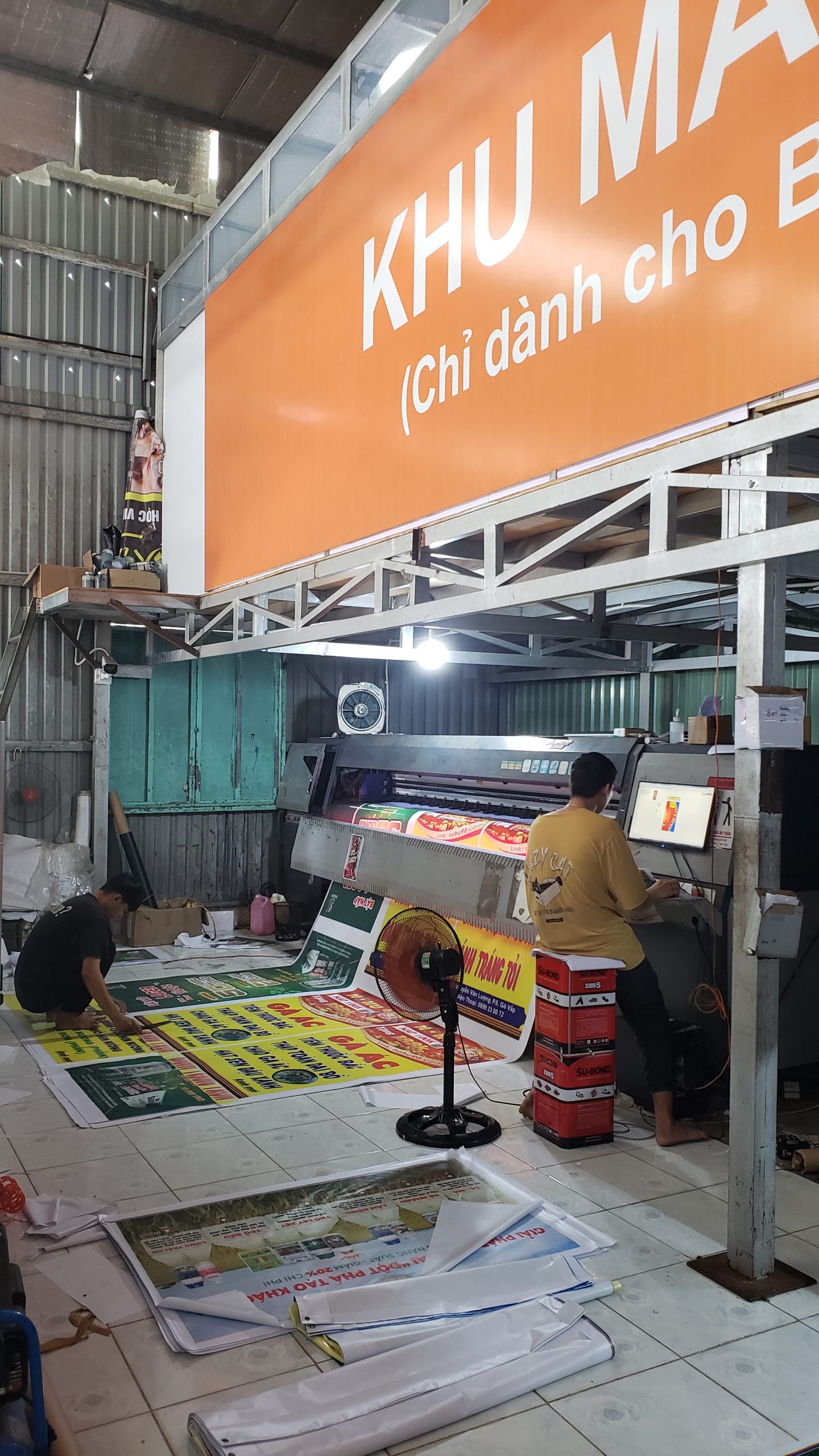 In hiflex nhanh quảng cáo ngoài trời chất lượng nhanh chóng giá rẻ tại quận 2