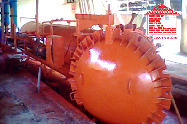 sơn chống rỉ bồn chứa