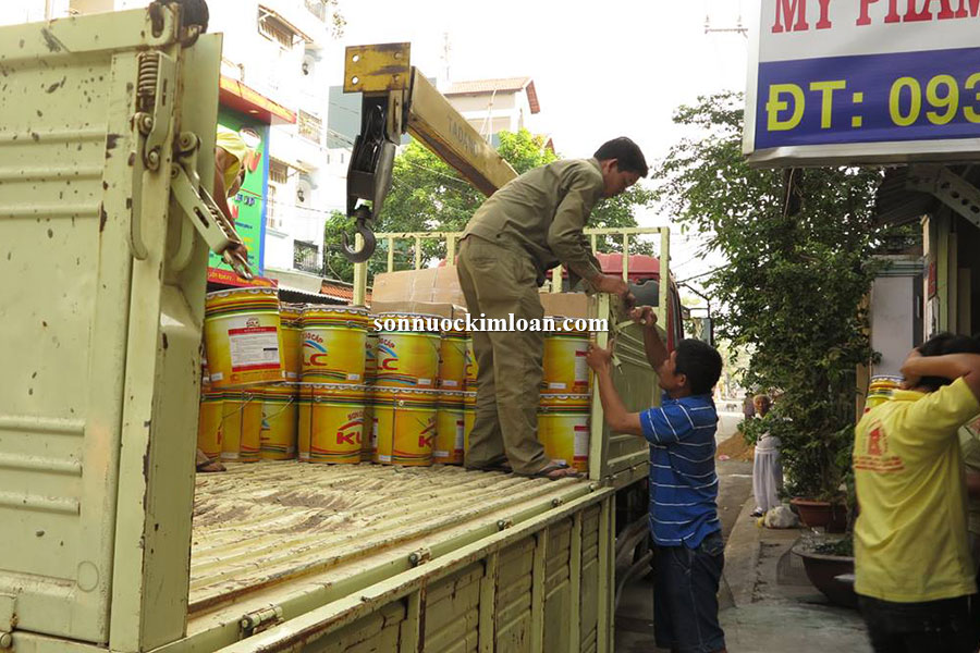 Sơn sàn epoxy khu vực TpHCM