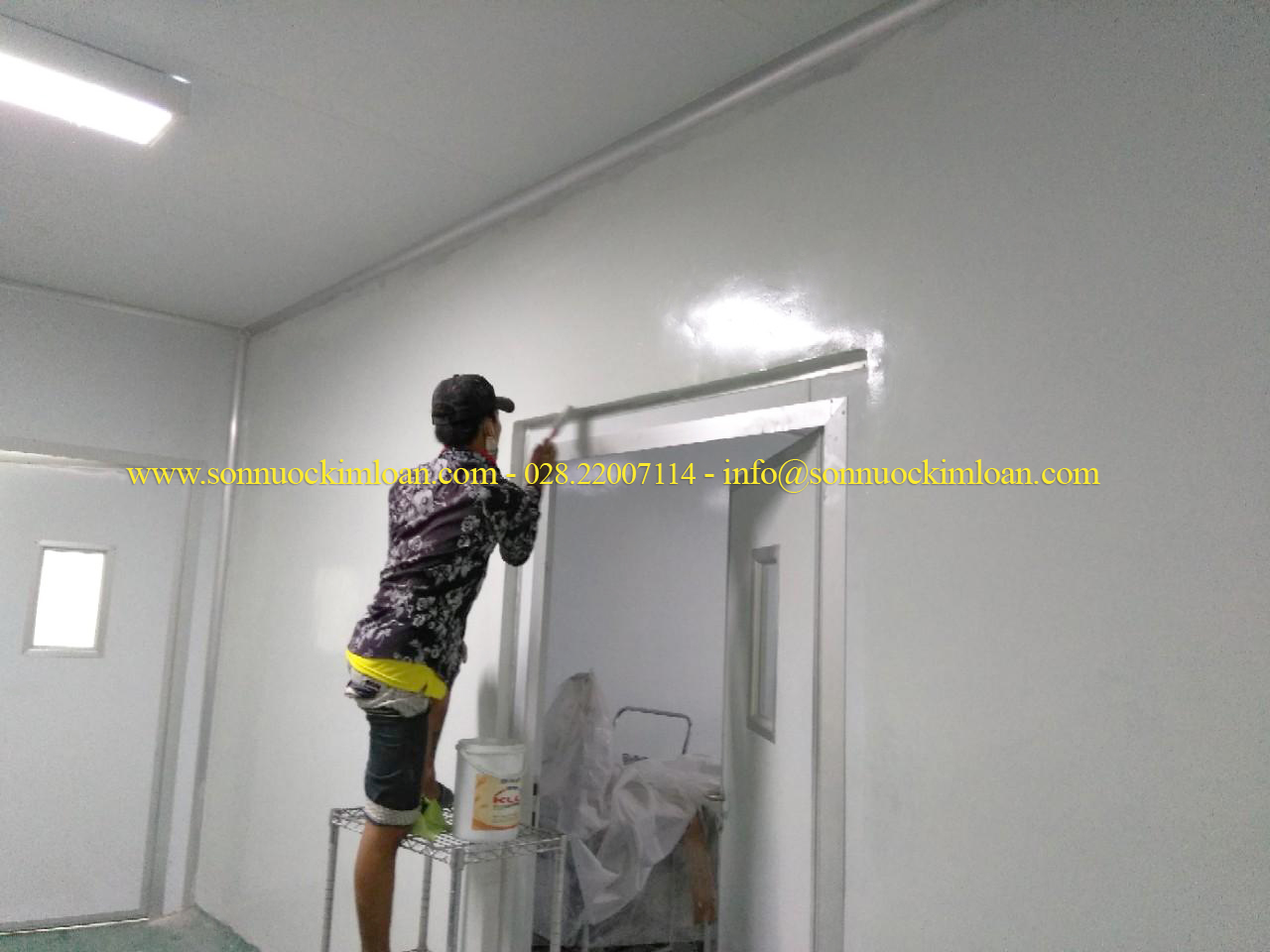 Sơn tường epoxy cho nhà xưởng