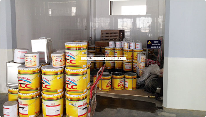 SƠN EPOXY SÀN GẠCH MEN &#8211; GIẢI PHÁP CẢI TẠO SÀN CŨ