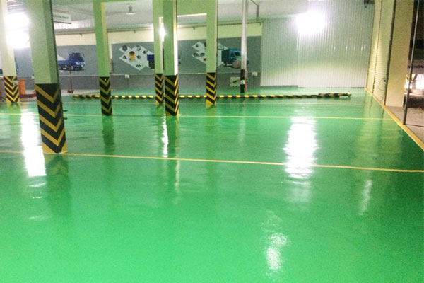 Những kiểu bàn trang điểm gỗ óc chó đẹp cho phụ nữ