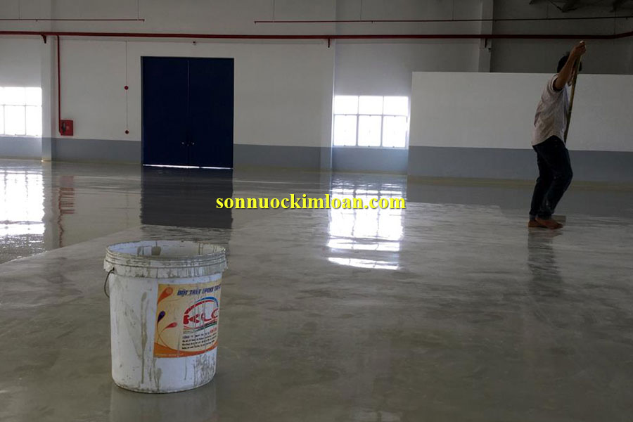 Đội thi công sơn nền nhà xưởng tại TP.HCM